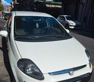 FIAT Grande Punto - 2011