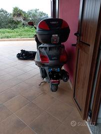 Aprilia Atlantic 300