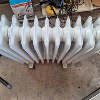 Termosifone elettrico a olio con ruote funzionante
