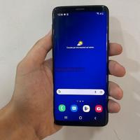 Samsung Galaxy S9 black 64 GB - 8681