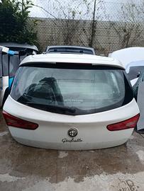 Vendiamo portellone alfa romeo giulietta