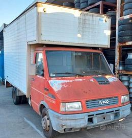 RICAMBI Iveco Daily 35.10 2.5 TD anno 1995 - DY709