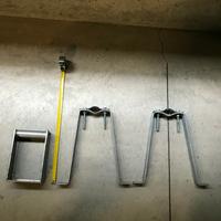 2 Supporti da parete per l'antenna