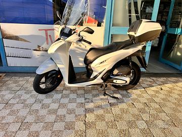 Sh 150 pari a nuovo