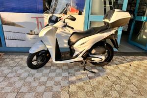 Sh 150 pari a nuovo