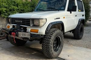 Toyota Land Cruiser KZJ70
