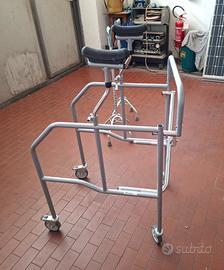 Deambulatore per anziani o disabili