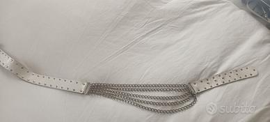 Cintura con borchie e catena anni 90