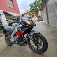 Aprilia Tuono 125