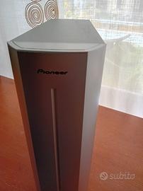 Pioneer sub woofer 