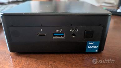 Intel Nuc i5 PAH 11th Gen.