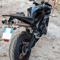 Yamaha YZF R1 - 2006
