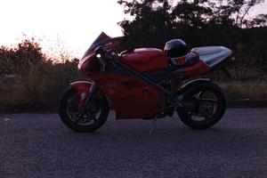 Ducati 748 - 2001