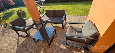 salottino da giardino 