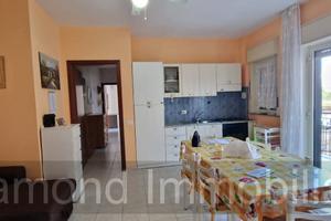 Appartamento con posto auto a Mascali