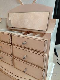 Cofanetto portagioie fatto a mano