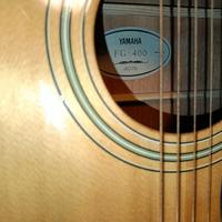 chitarra acustica yamaha
