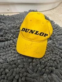 Cappello dunlop con firma di Max Verstappen