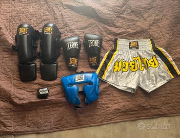 Attrezzatura kick boxing