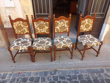 Sedie vintage in legno con tessuto decorato