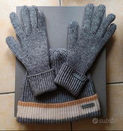 Cappello e guanti 