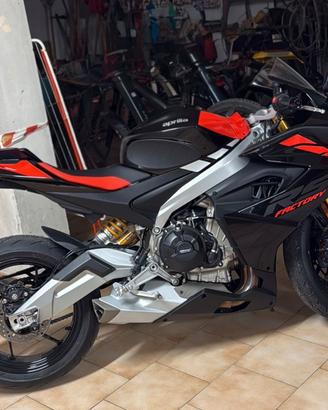 Aprilia rs660 factory