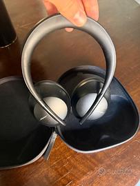Bose Noise Cancelling 700