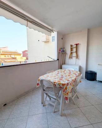 Bivano luminoso al primo piano con veranda