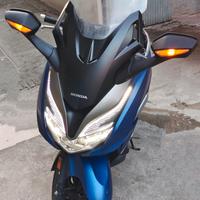 SCOOTER HONDA FORZA 350 in GARANZIA