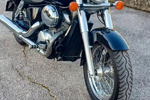 HONDA SHADOW VT750 C 2000