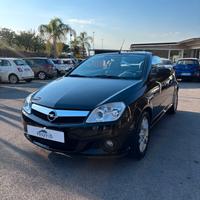 Opel Tigra TwinTop 1.4 16V Sport
