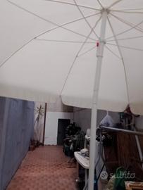 ombrellone bianco