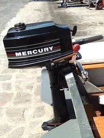 Motore fuoribordo Mercury 4CV