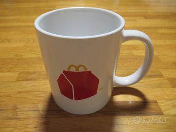 Tazza McDondald's confezione Happy Meal stilizata