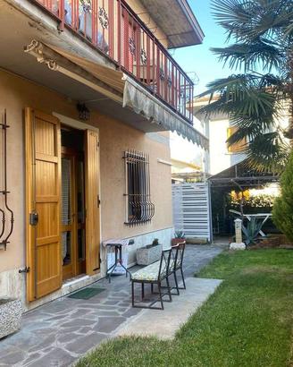 Villa di 100 m² con 3 locali e box auto doppio a Q