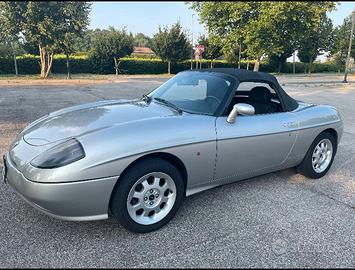 Cabrio Fiat barchetta