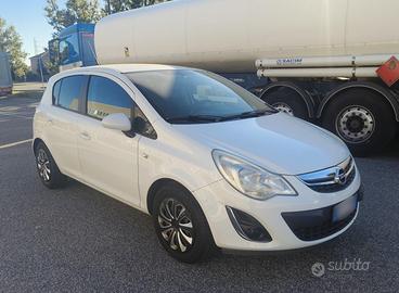 Opel Corsa 1.2 