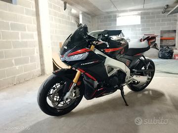 APRILIA TUONO V4 2022