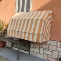 tenda a capotina