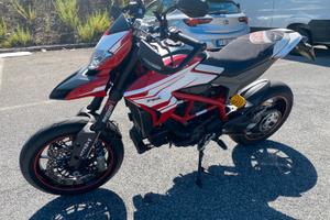 Hypermotard939