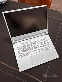 ASUStek COMPUTER INC. For Gamer