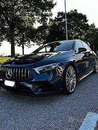 Mercedes A 35 amg