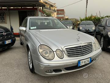 Mercedes E 270 CDI cat Avantgarde 2005