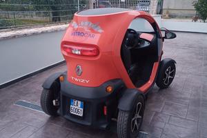 Renault Twizy summer