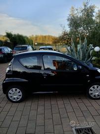 Citroen C1  nera anno 2008
