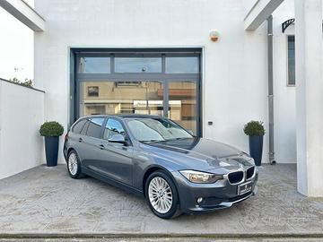 Bmw 318d 2.0 143Cv TOURING XDRIVE NAVI-2015