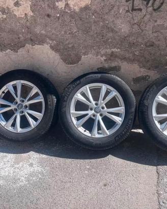 Cerchi e Gomme Audi Q3 Sportback 2021