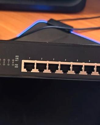 US Robotics USR7930 - Switch Ethernet 8 porte
