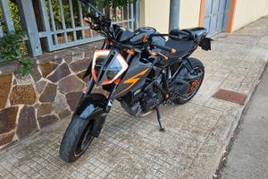 KTM superduke 1290 R - 2017