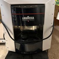 Macchna caffè Lavazza